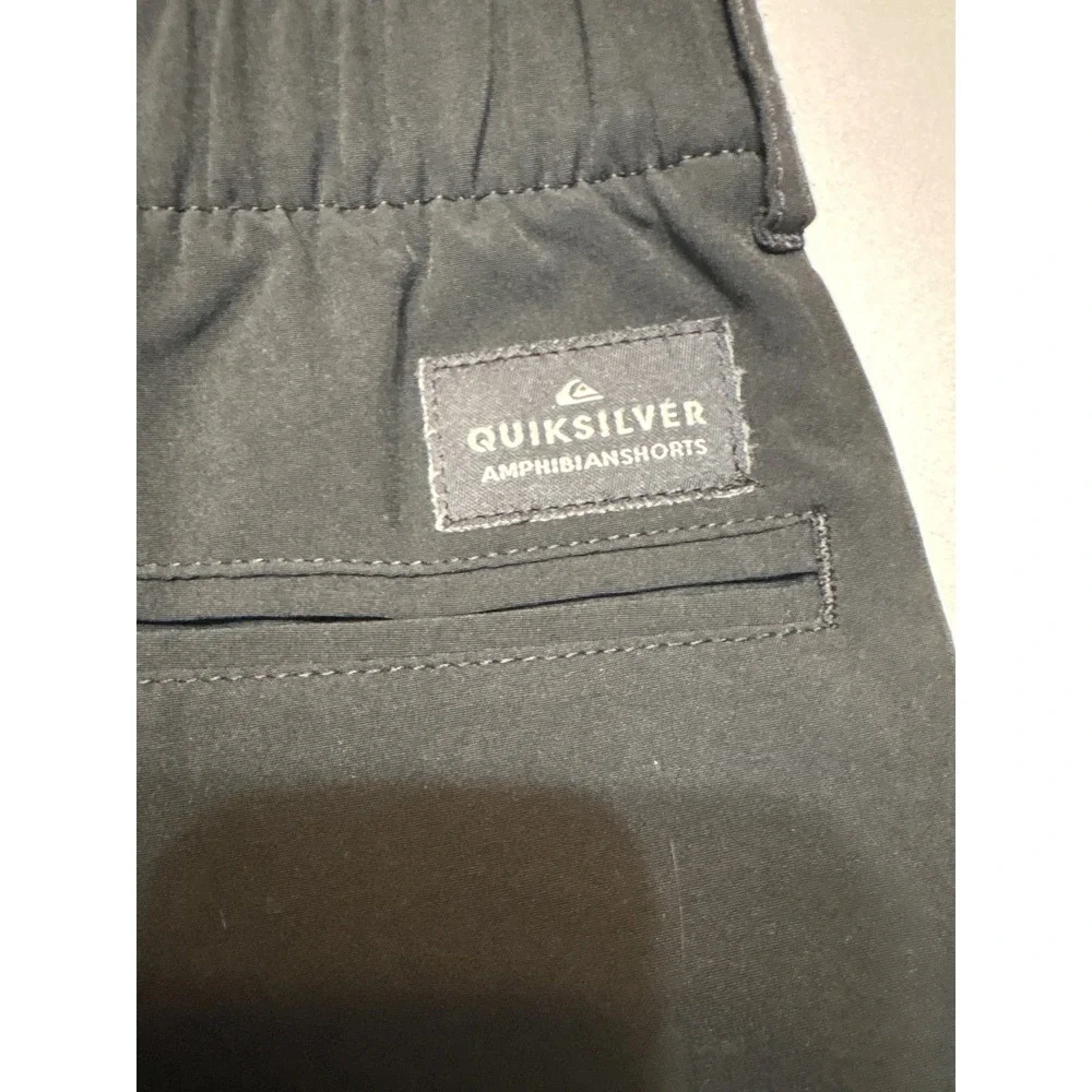 Quiksilver Kids Amphibian Hybrid Shorts Black 4-Way Stretch Size 7